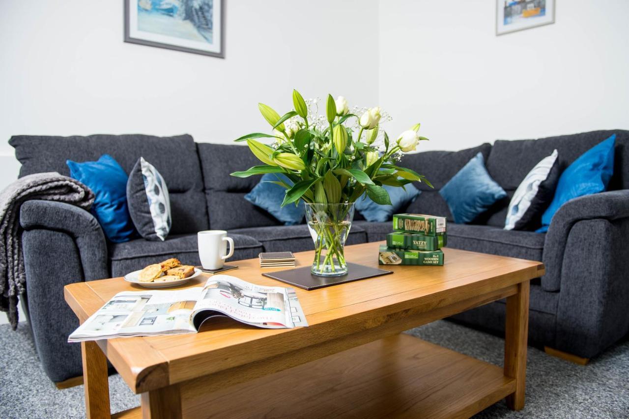 Awel Taf- Central Cottage Ideal For Families, With Parking 圣克莱尔斯 外观 照片