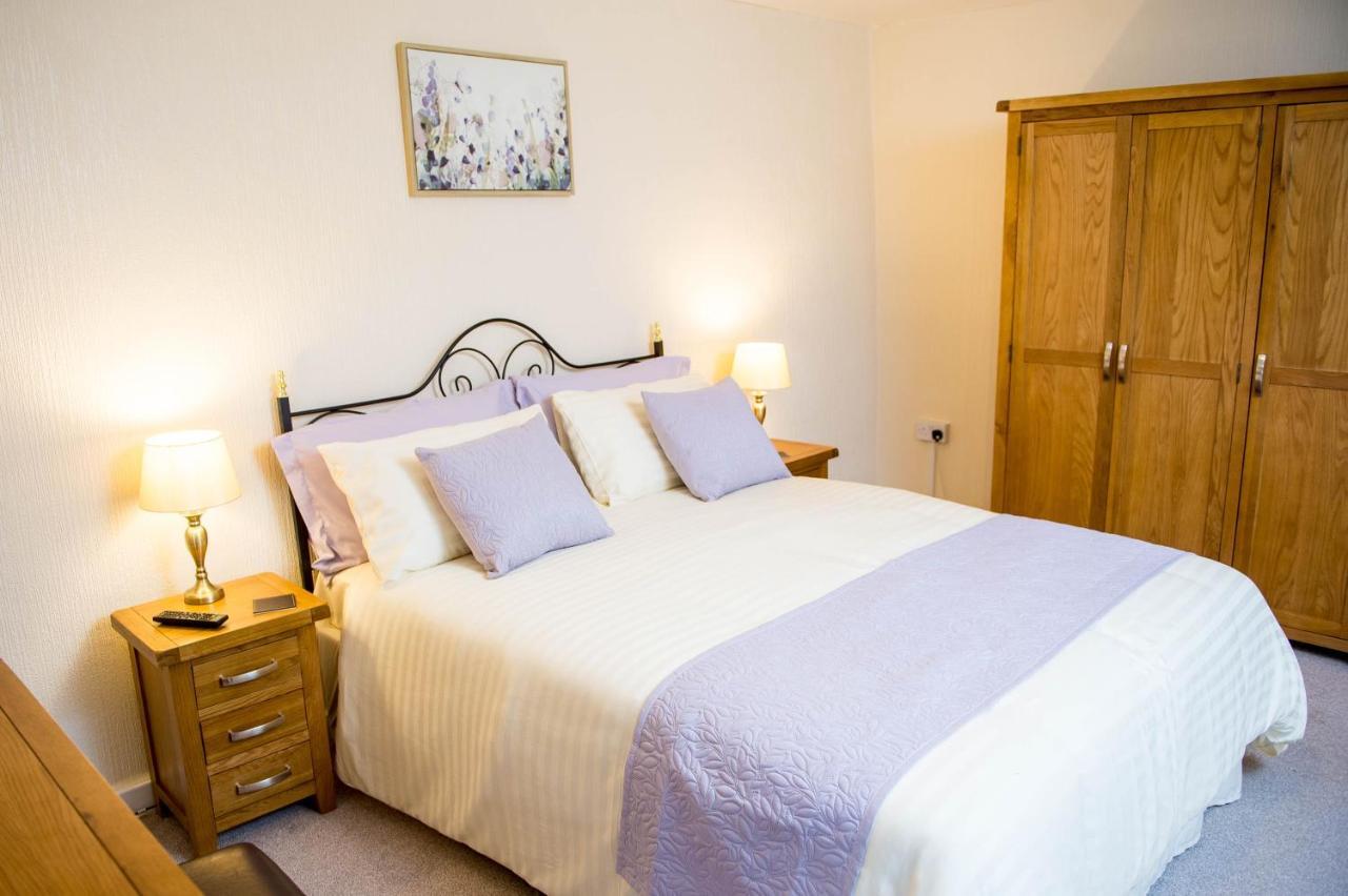 Awel Taf- Central Cottage Ideal For Families, With Parking 圣克莱尔斯 外观 照片