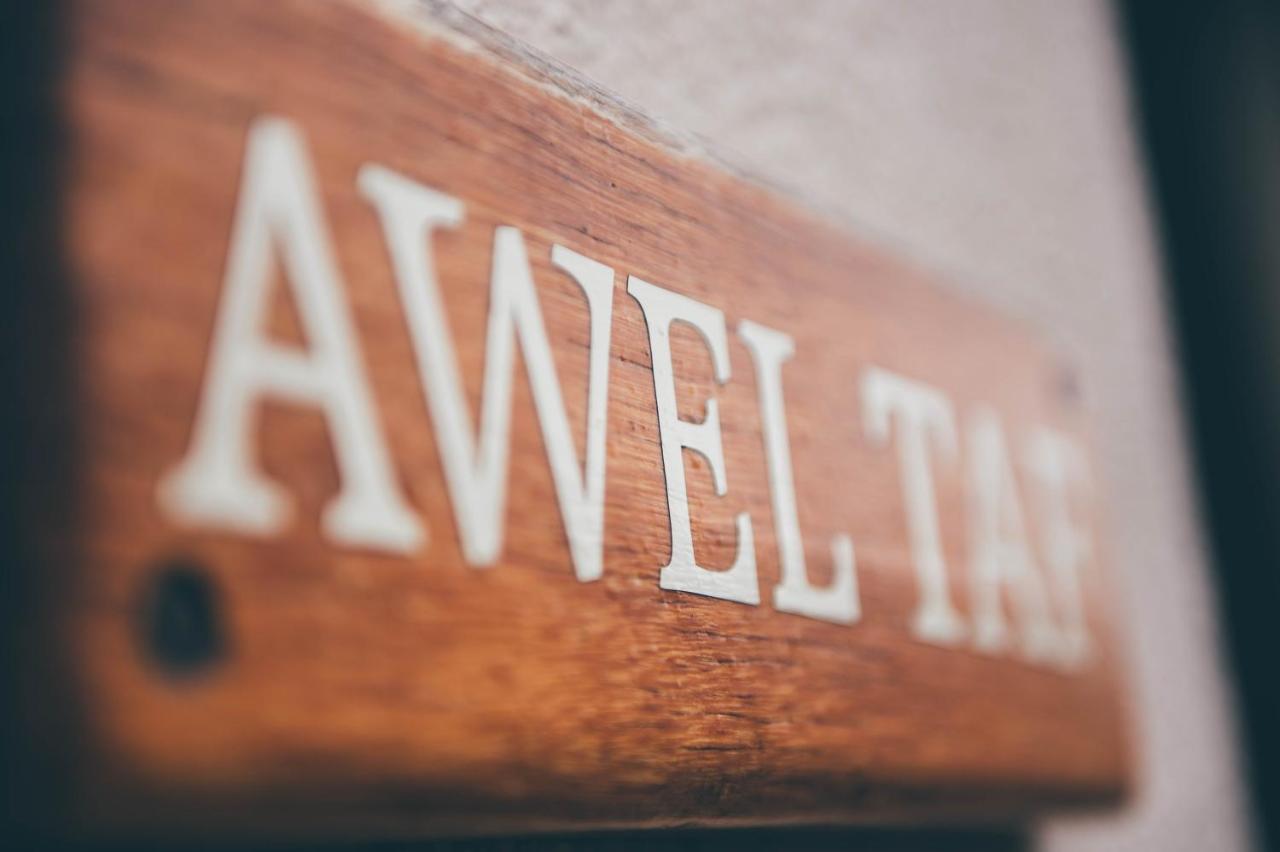 Awel Taf- Central Cottage Ideal For Families, With Parking 圣克莱尔斯 外观 照片